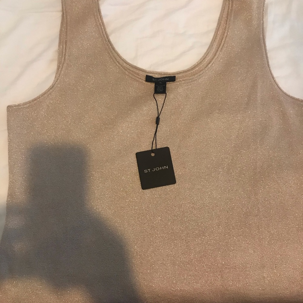 ST JOHN TOP